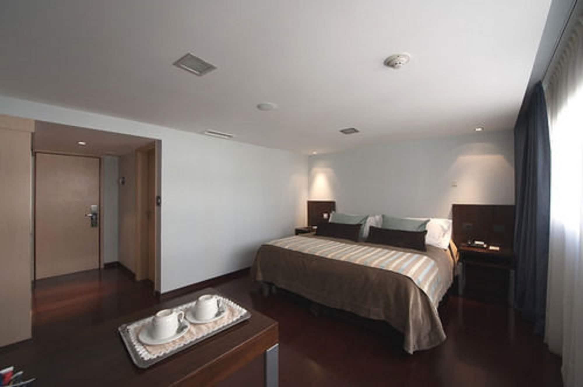 Ariston Hotel Rosario Bagian luar foto